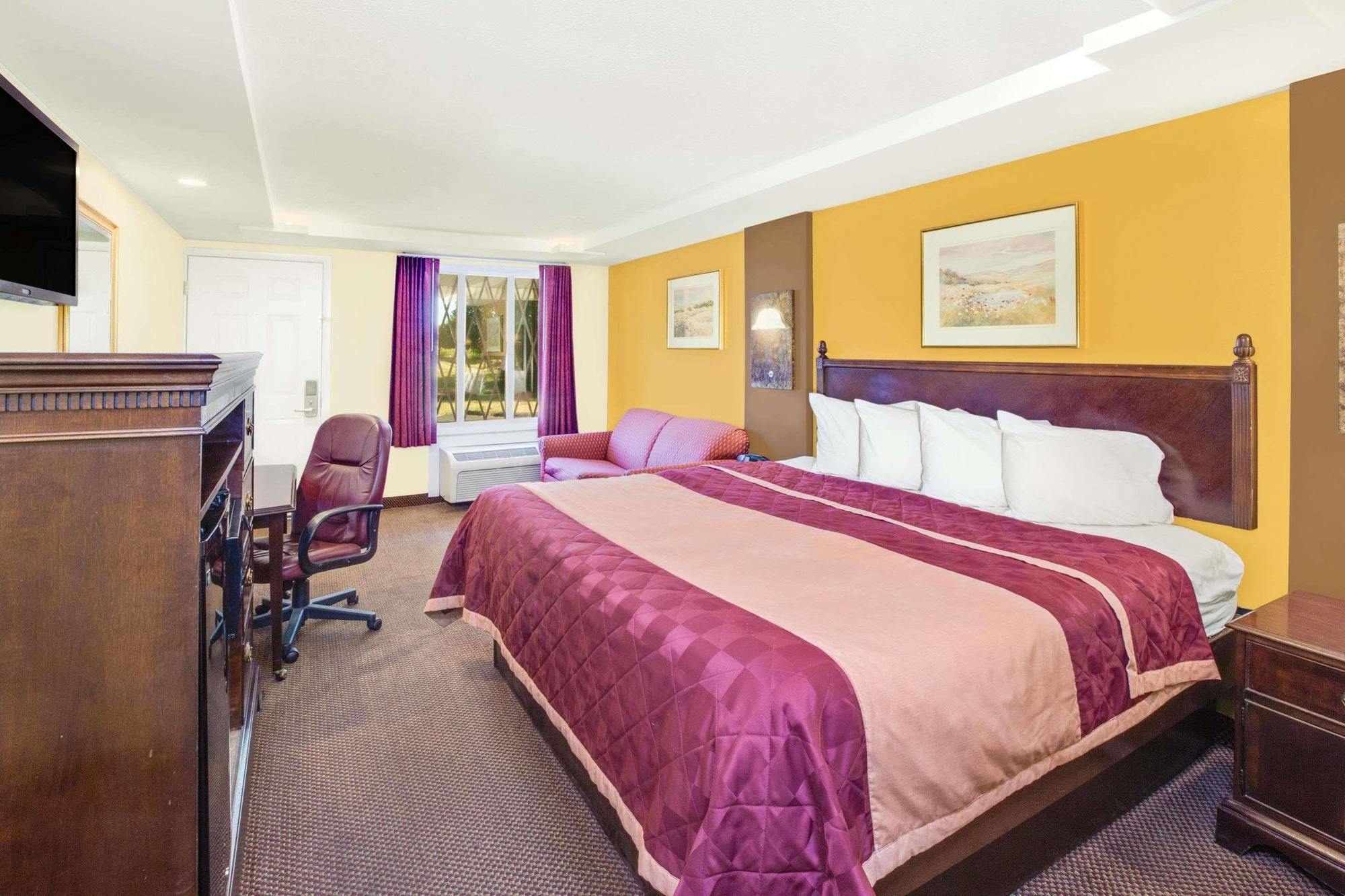 Rodeway Inn & Suites Saginaw Dış mekan fotoğraf